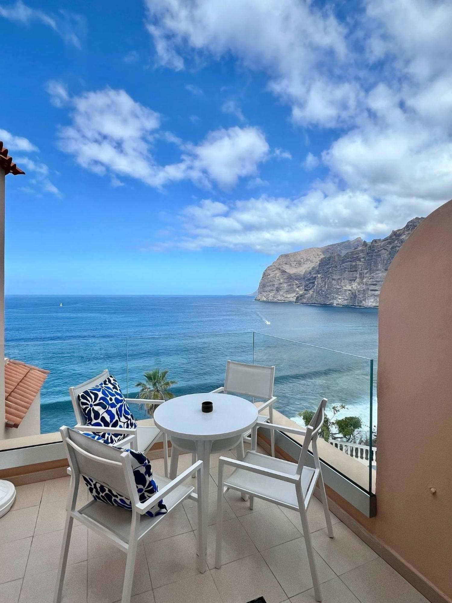Apartamento Incleibles Vistas Al Oceano Y Piscina. Acantilado de los Gigantes Exterior photo